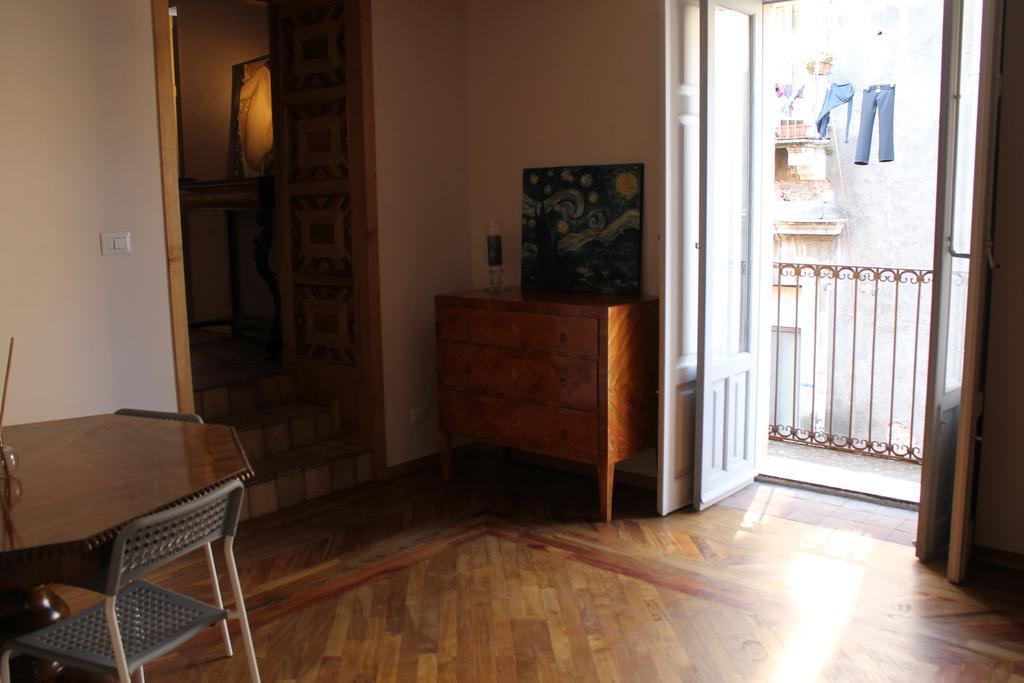 Treasures Apartment Катания Экстерьер фото